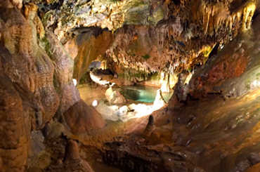 Indian Echo Caverns